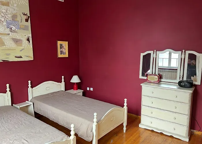 Albert Guest House Ruse