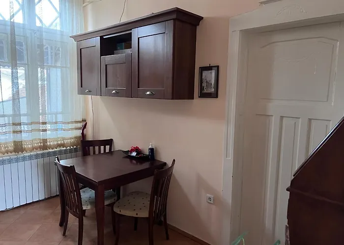 Albert Guest House Apartment